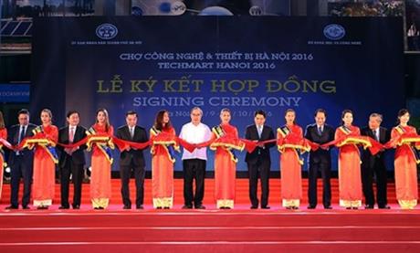 Khai mạc Techmart Hanoi 2016
