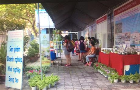 Video giới thiệu các sản phẩm công nghệ tại Techmart chuyên ngành "Ứng dụng công nghệ sinh học" năm 2017