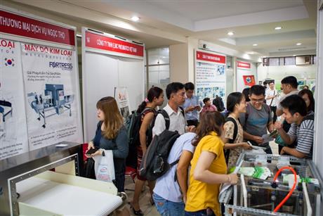 Hơn 500 lượt khách tham quan và 44000 người tiếp cận Techmart ứng dụng công nghệ sinh học 2017