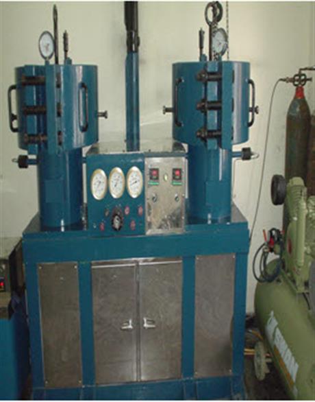 Công nghệ sản xuất vật liệu kích thước nano phục vụ trong lĩnh vực dược phẩm bằng kỹ thuật CO2 siêu tới hạn