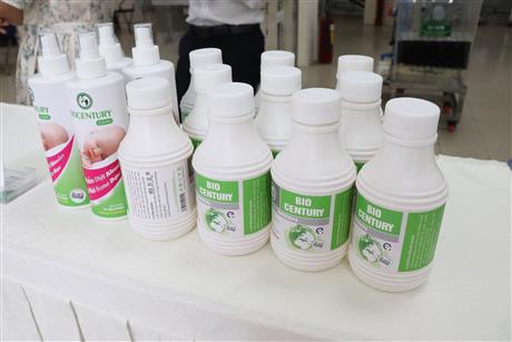 Bio Century GREEN: Ứng dụng Ozone lỏng bảo vệ cây trồng thay thuốc trừ sâu