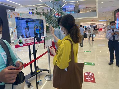 HIS-COVID 2021 đưa “vắc-xin công nghệ” vào đời sống