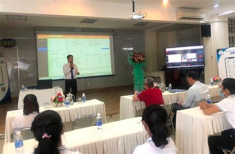 Đăng ký khám chữa bệnh dễ dàng với nền tảng trực tuyến DrCare