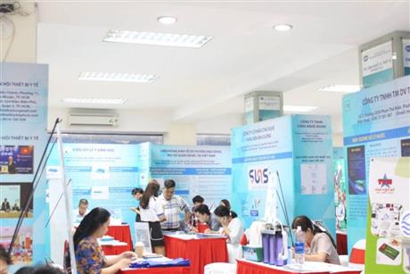 Techmart Y tế & Chăm sóc sức khỏe cộng đồng 2022: thúc đẩy đổi mới sáng tạo và chuyển đổi số toàn diện