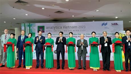 Hàng trăm thương hiệu công nghệ quy tụ tại analytica Vietnam 2023