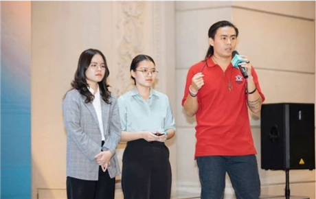 Stepnergy: Tạo “điện sạch” từ bước chân