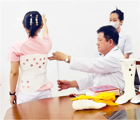 Bệnh viện Phục hồi chức năng và điều trị bệnh nghề nghiệp TPHCM: Chế tạo dụng cụ chỉnh hình bằng công nghệ in 3D