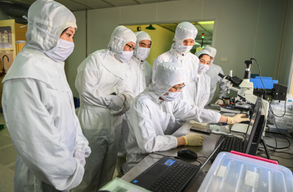 Hỗ trợ 1 tỷ đồng mỗi năm cho nghiên cứu sinh xuất sắc