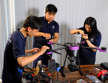 Công nghệ UAV công nghiệp – mở rộng khả năng ứng dụng và phát triển giải pháp bay không người lái
